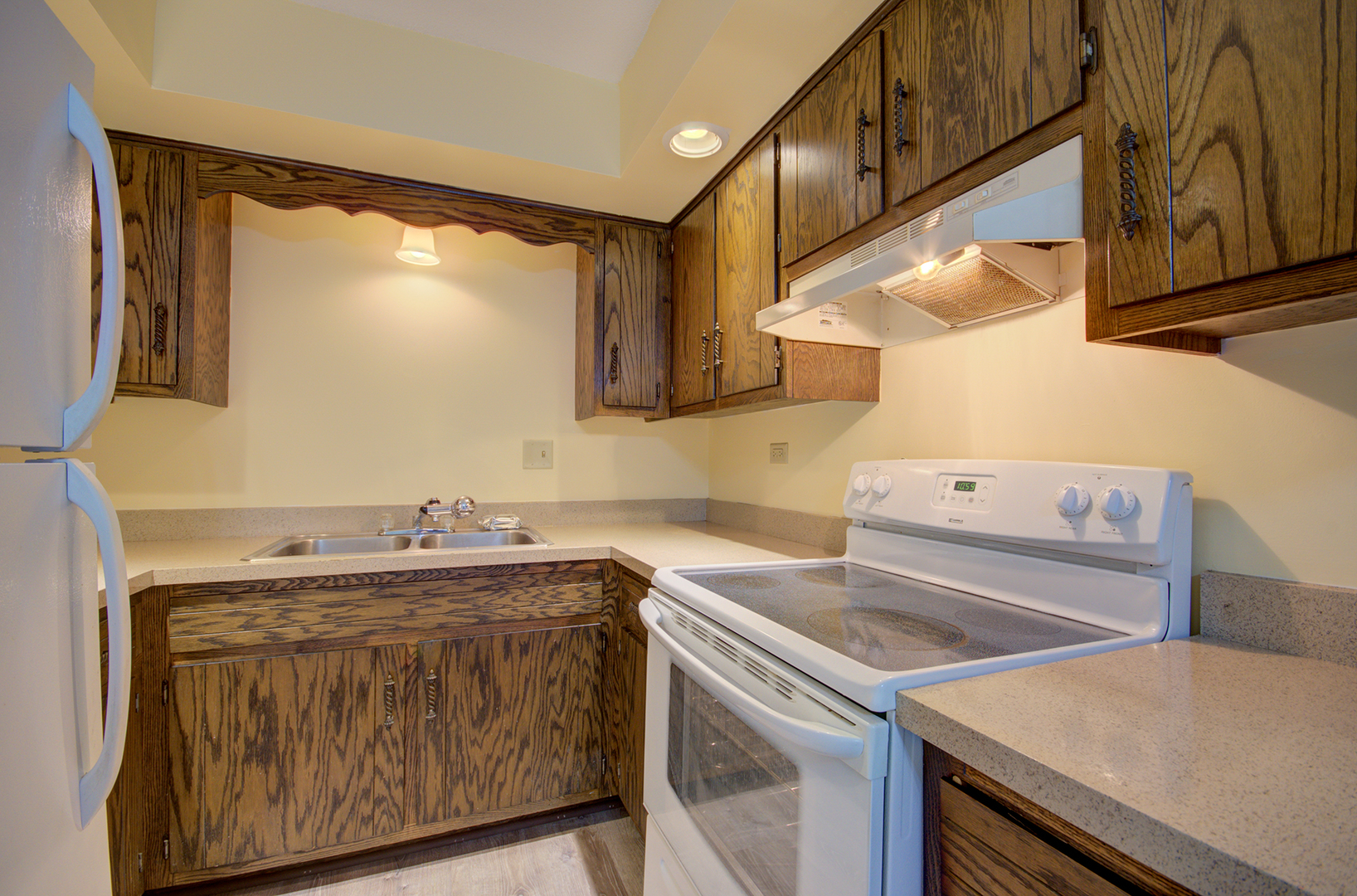 1608 Richmond Street #9, Joliet, IL 60435