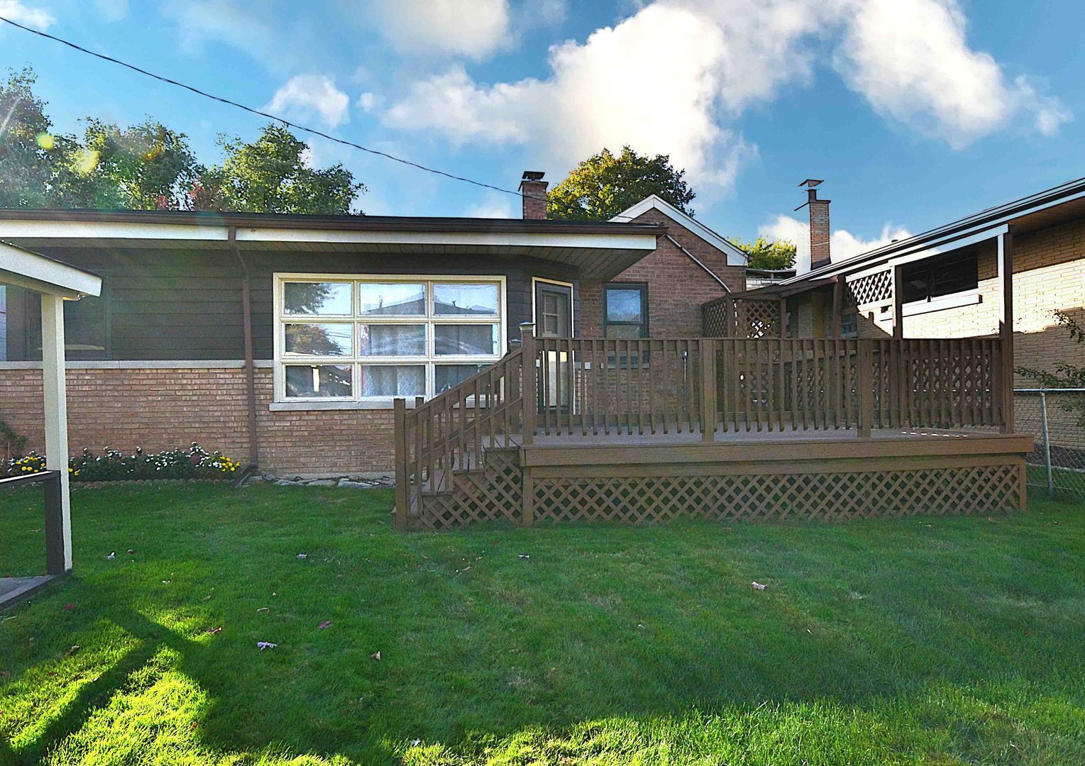 9835 St. Louis Avenue, Evergreen Park, IL 60805