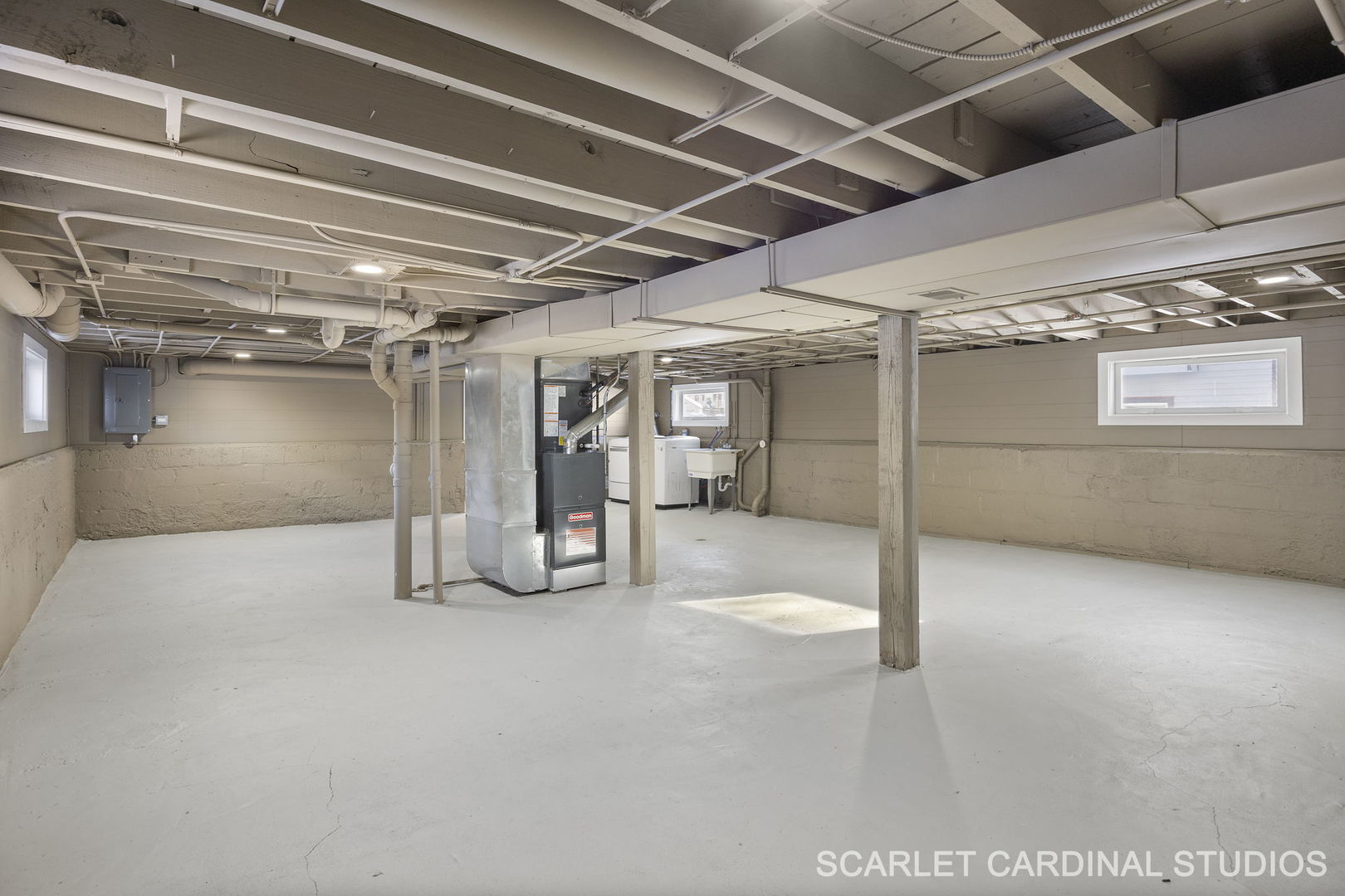 213 S Yale Avenue, Villa Park, IL 60181