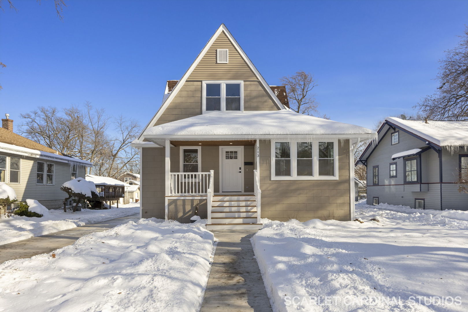 213 S Yale Avenue, Villa Park, IL 60181