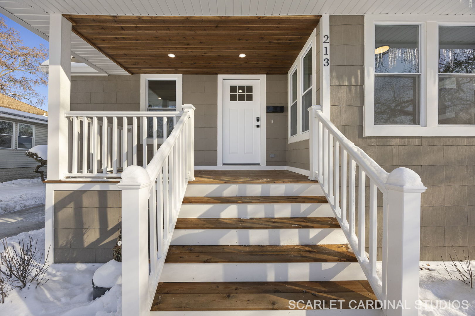 213 S Yale Avenue, Villa Park, IL 60181