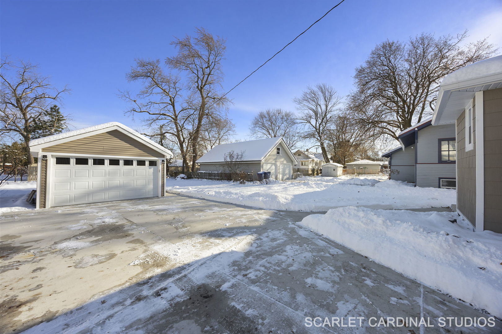 213 S Yale Avenue, Villa Park, IL 60181