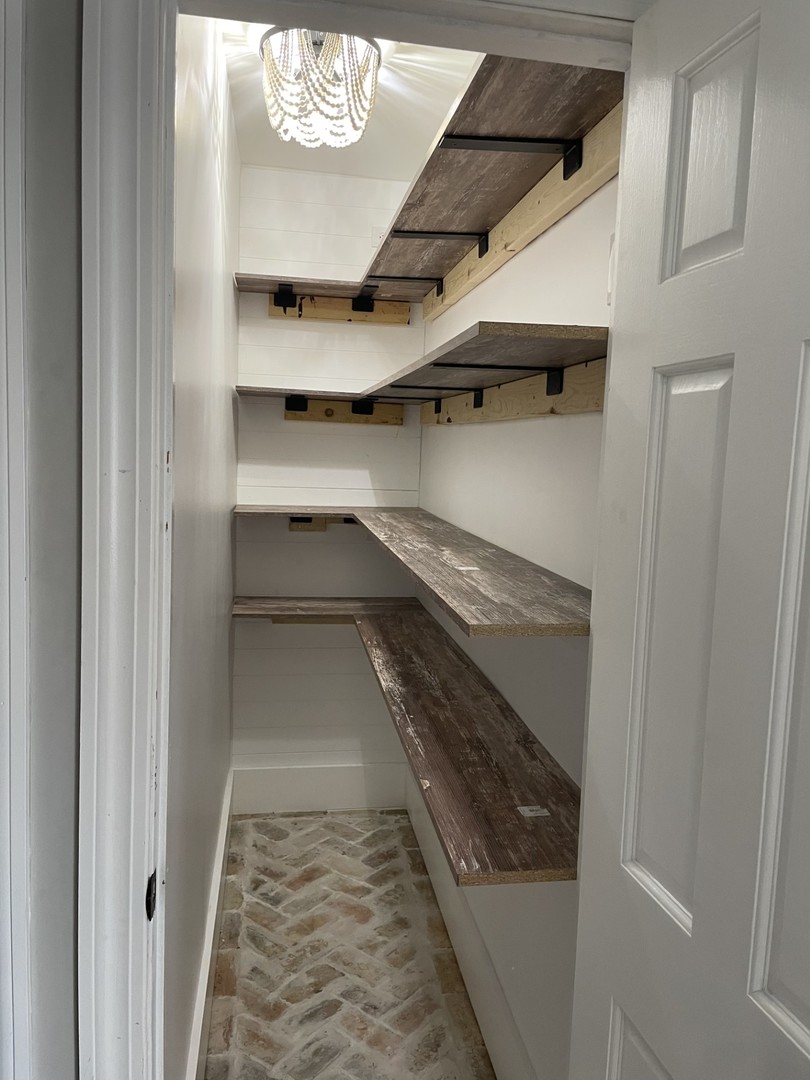 190 S Grace Street, Lombard, IL 60148