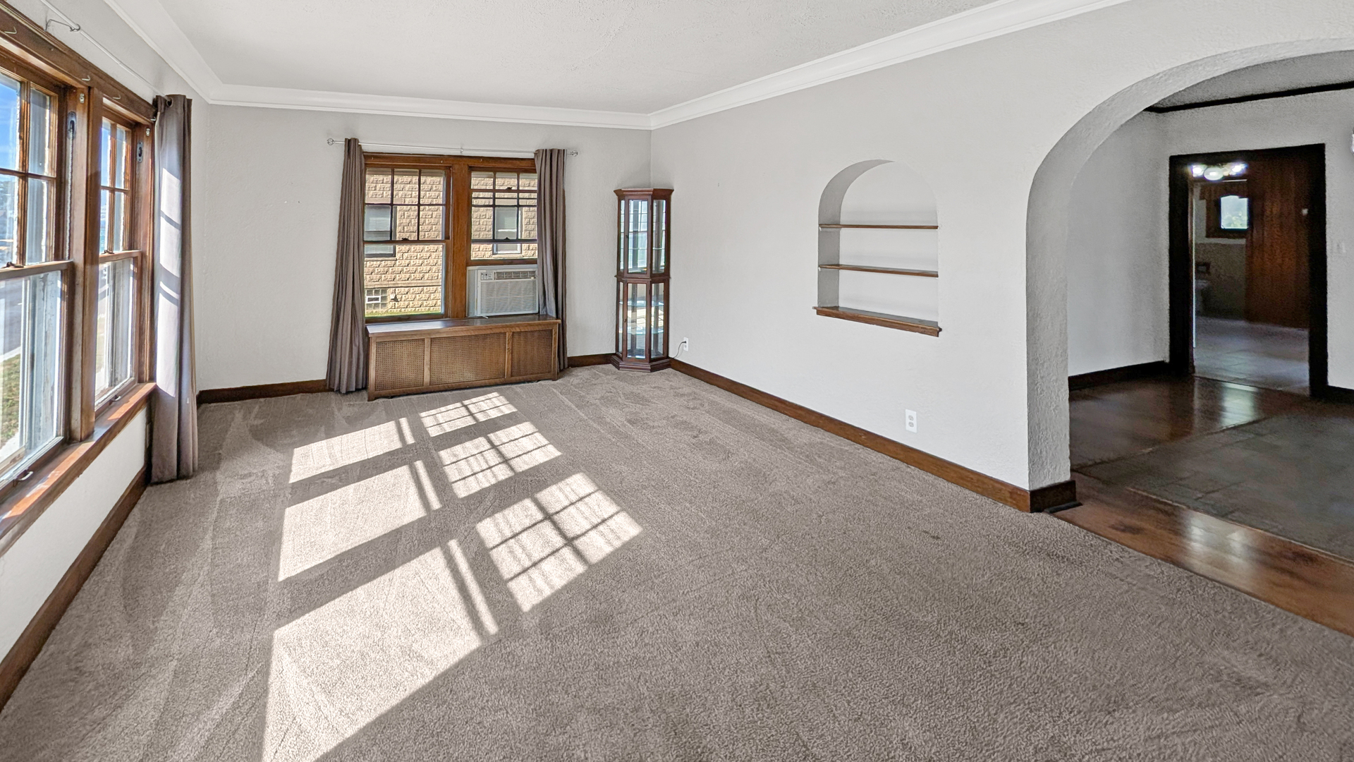 60 E 162nd Street, South Holland, IL 60473