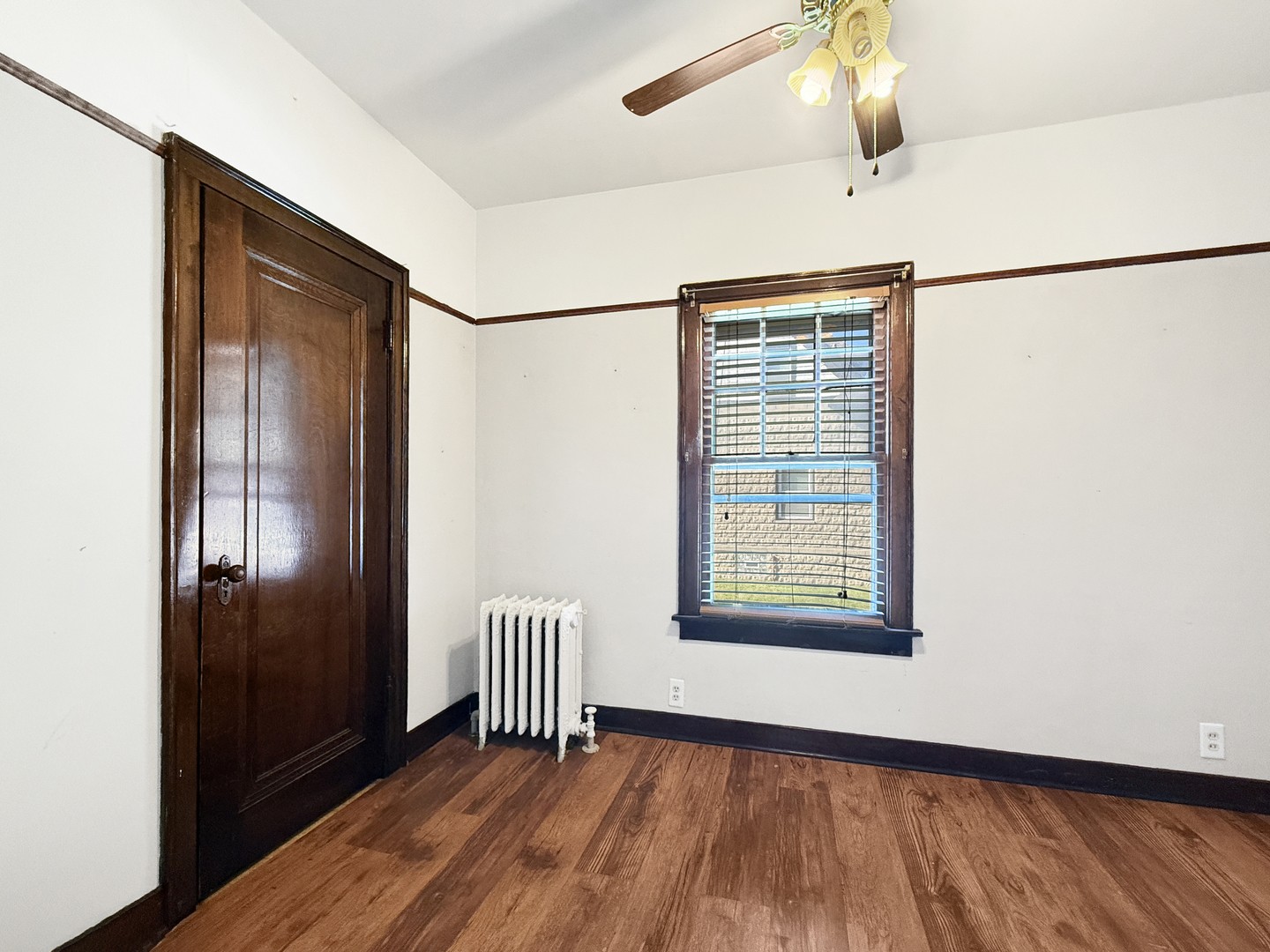 60 E 162nd Street, South Holland, IL 60473