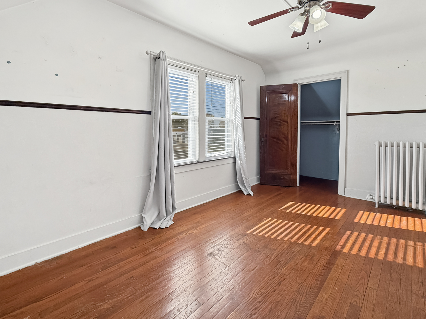 60 E 162nd Street, South Holland, IL 60473