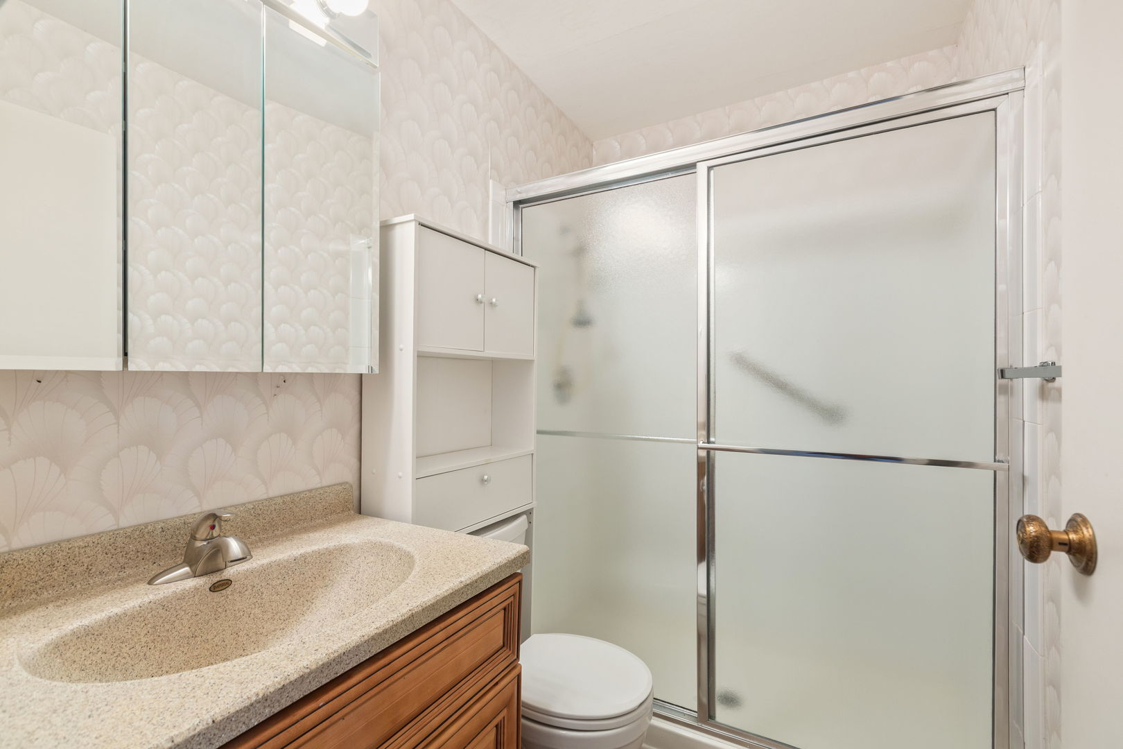 920 Eden Drive, Schaumburg, IL 60195