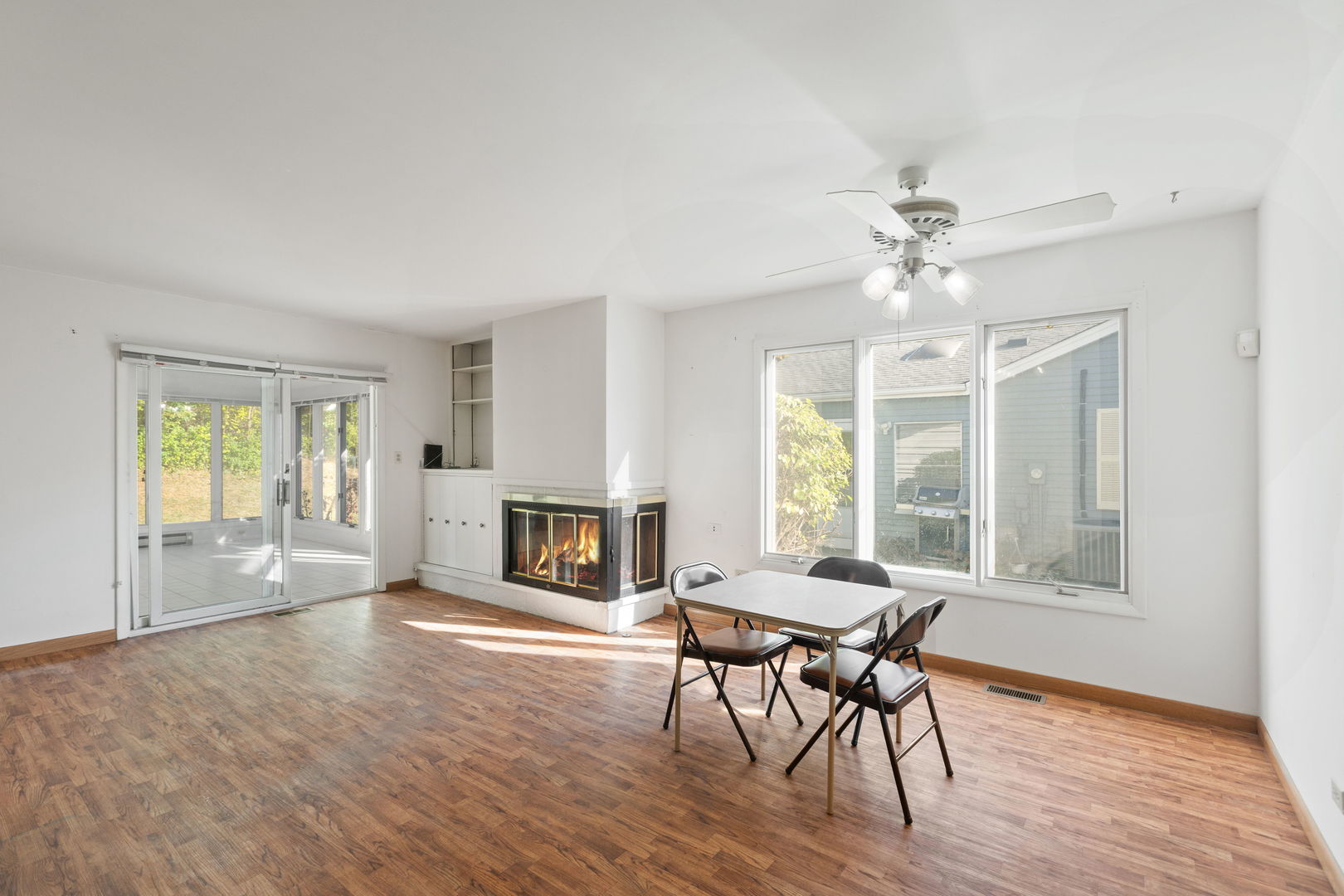 920 Eden Drive, Schaumburg, IL 60195