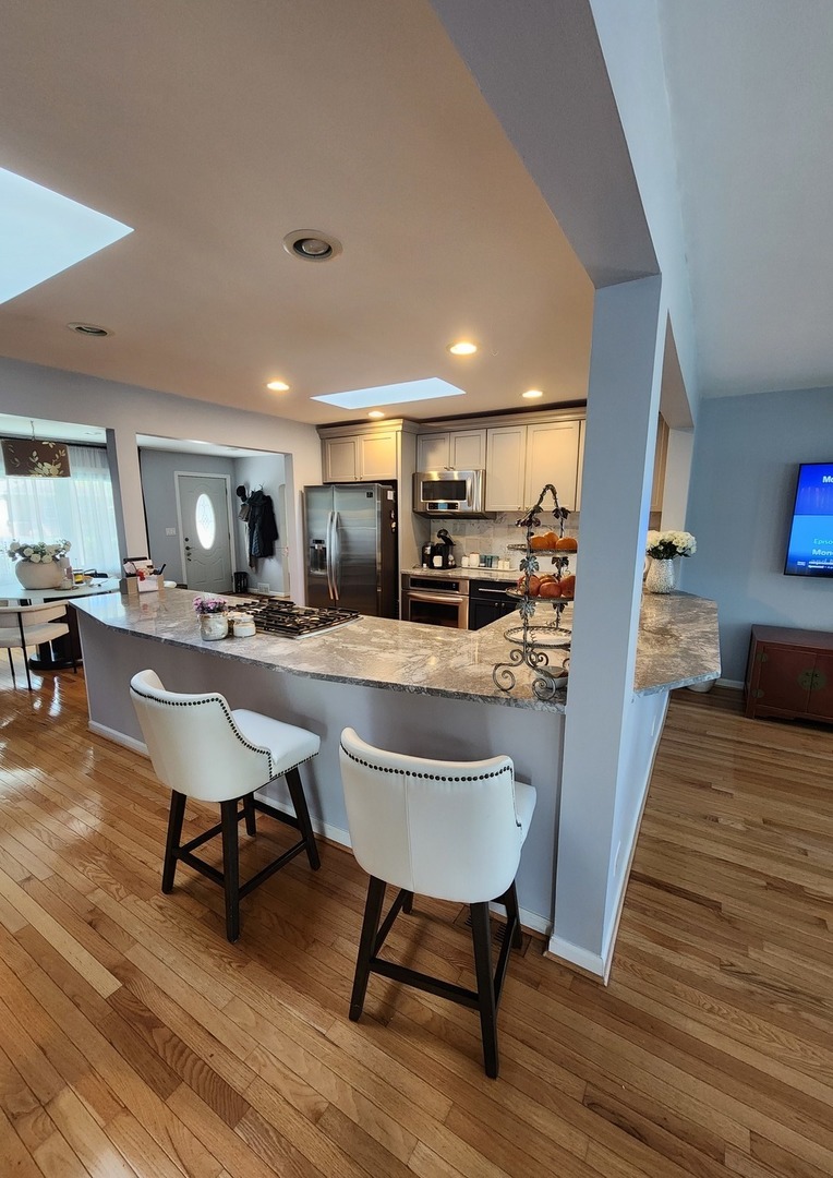 106 Mound Street, Willow Springs, IL 60480