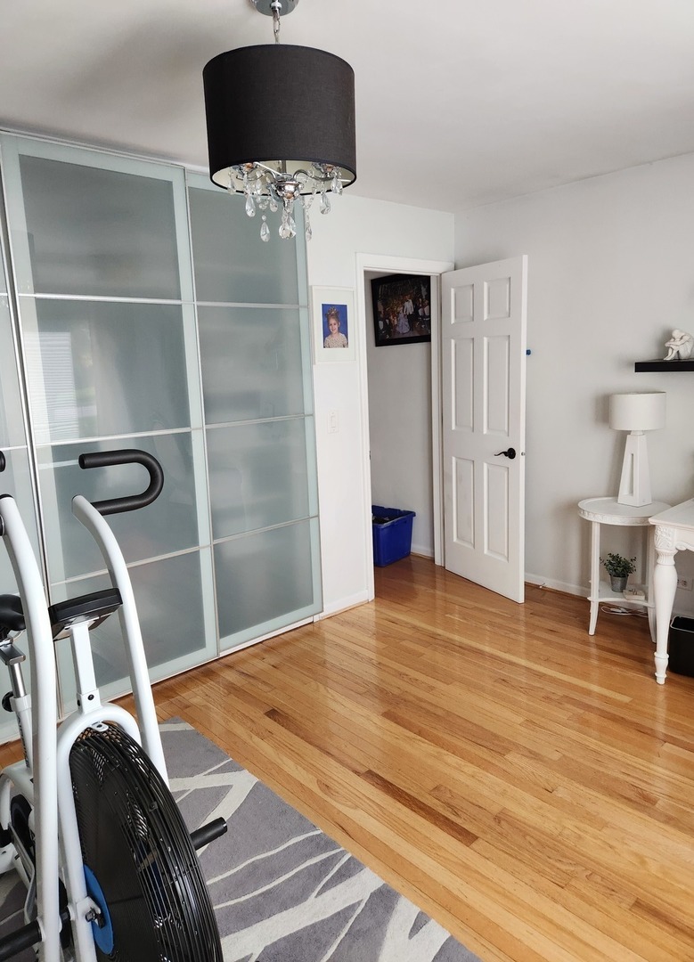 106 Mound Street, Willow Springs, IL 60480