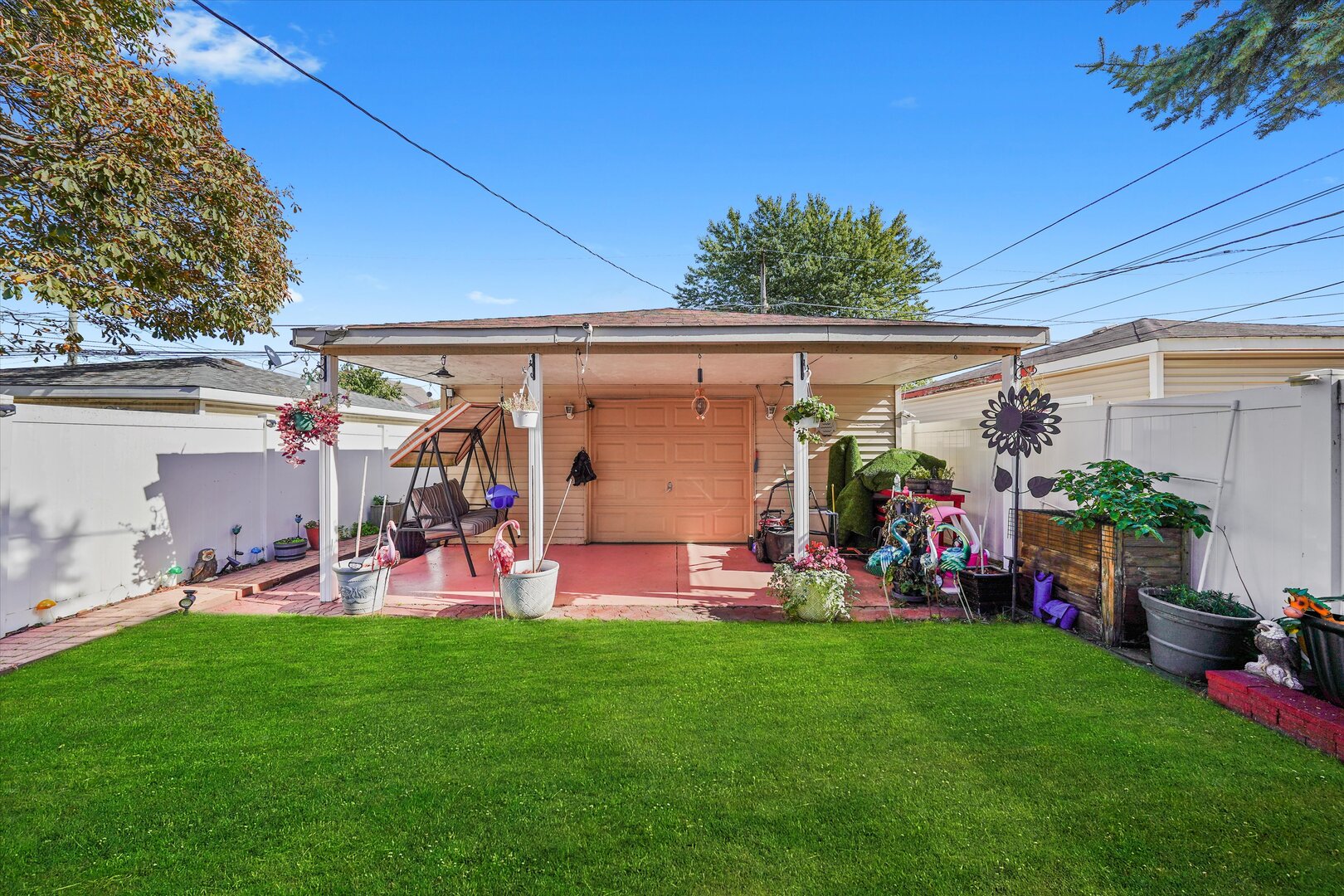 10447 S Green Bay Avenue, Chicago, IL 60617