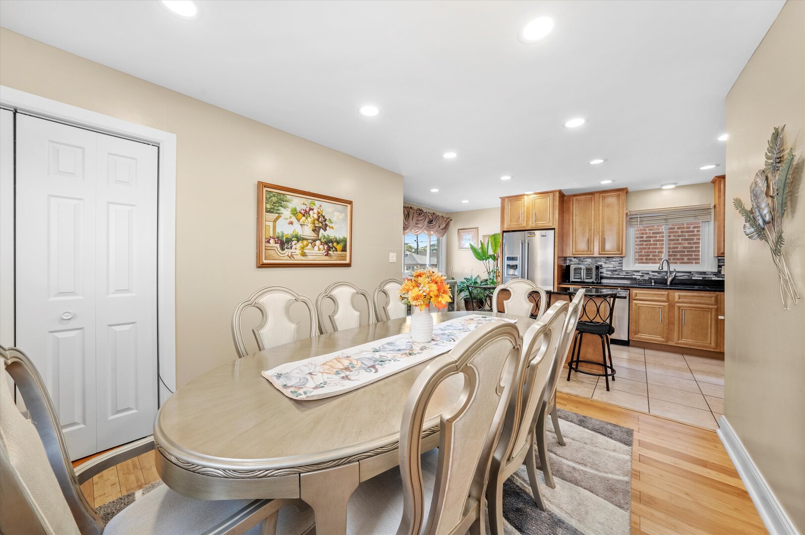 10447 S Green Bay Avenue, Chicago, IL 60617