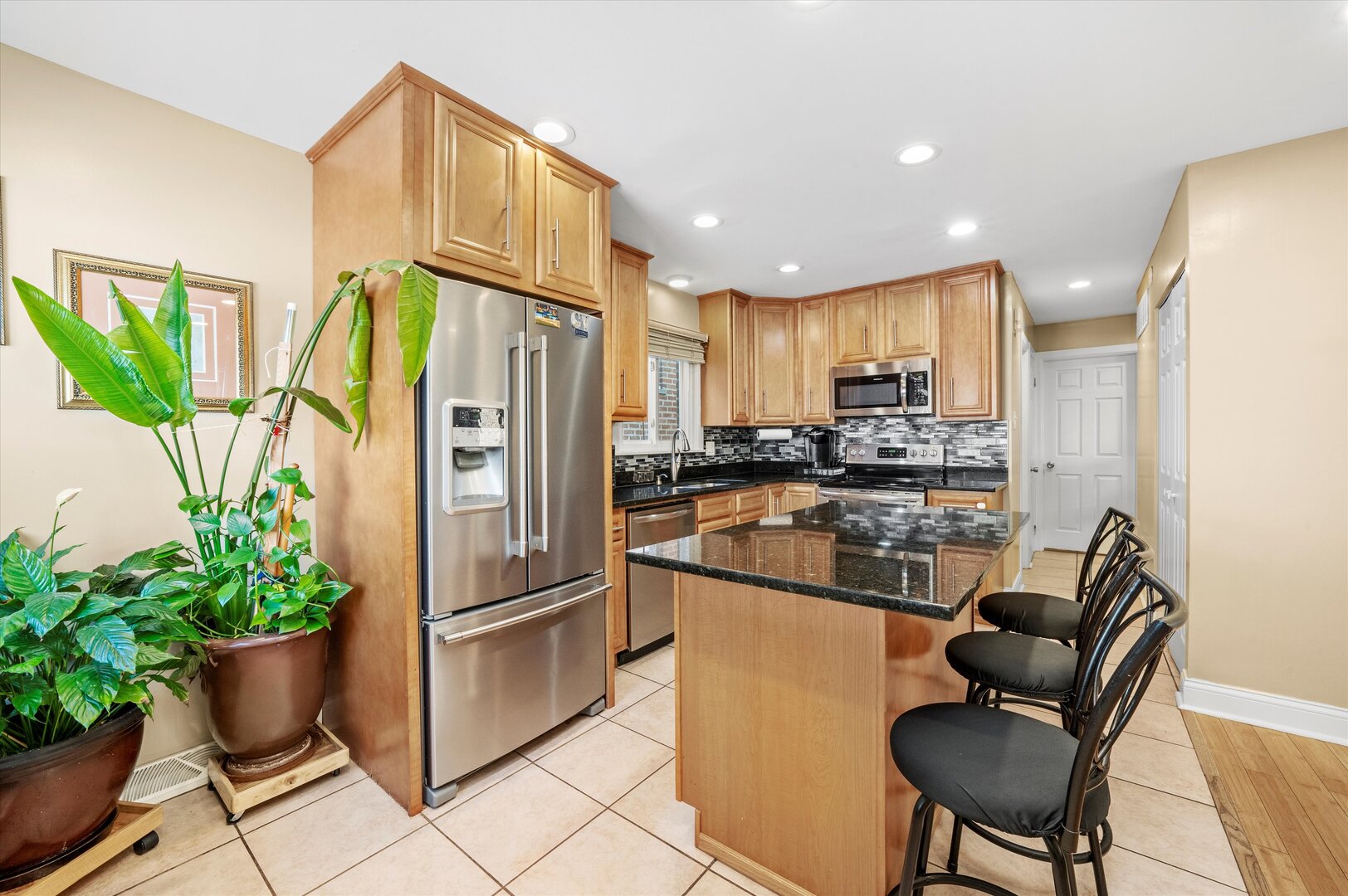 10447 S Green Bay Avenue, Chicago, IL 60617