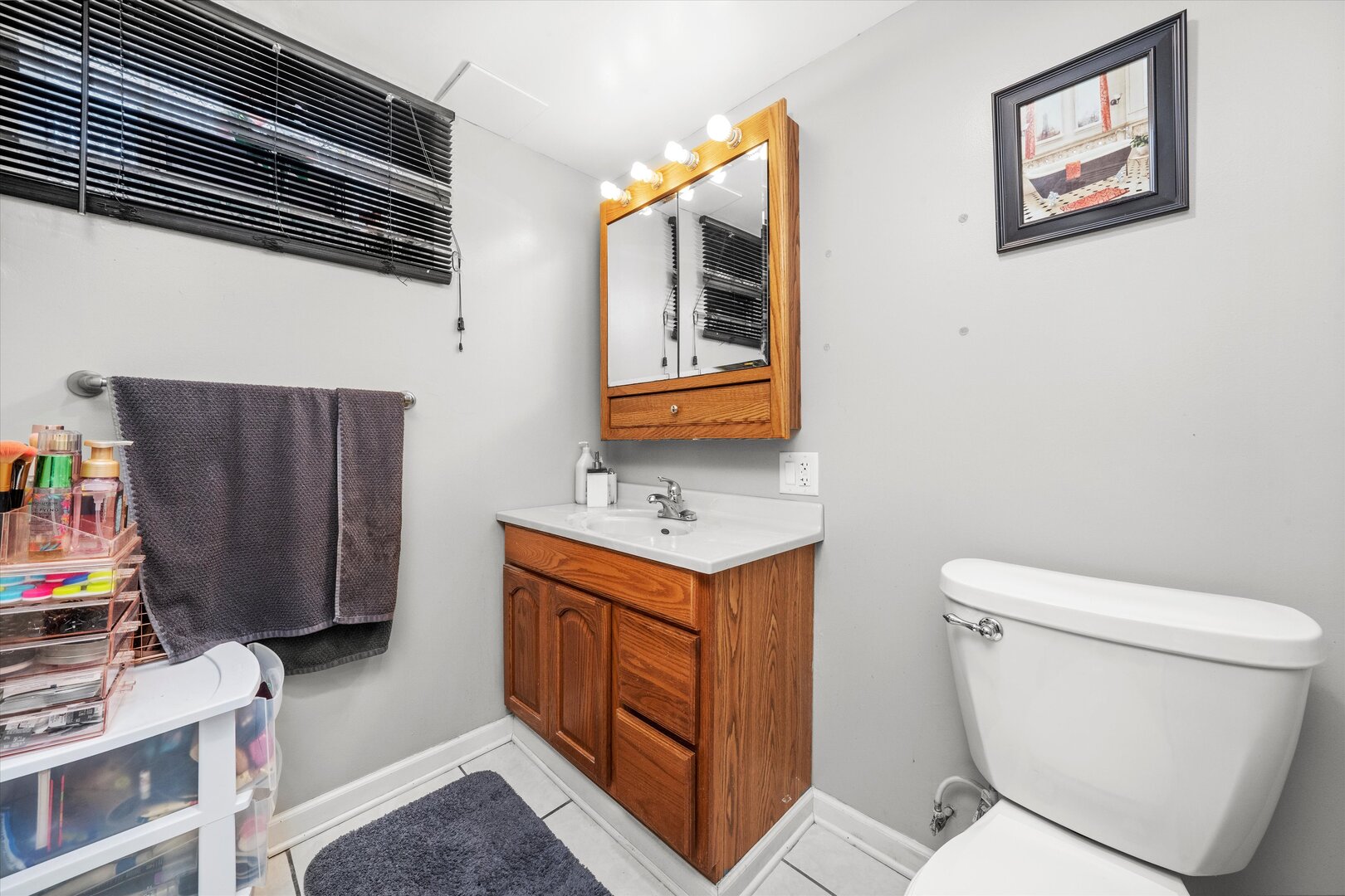 10447 S Green Bay Avenue, Chicago, IL 60617