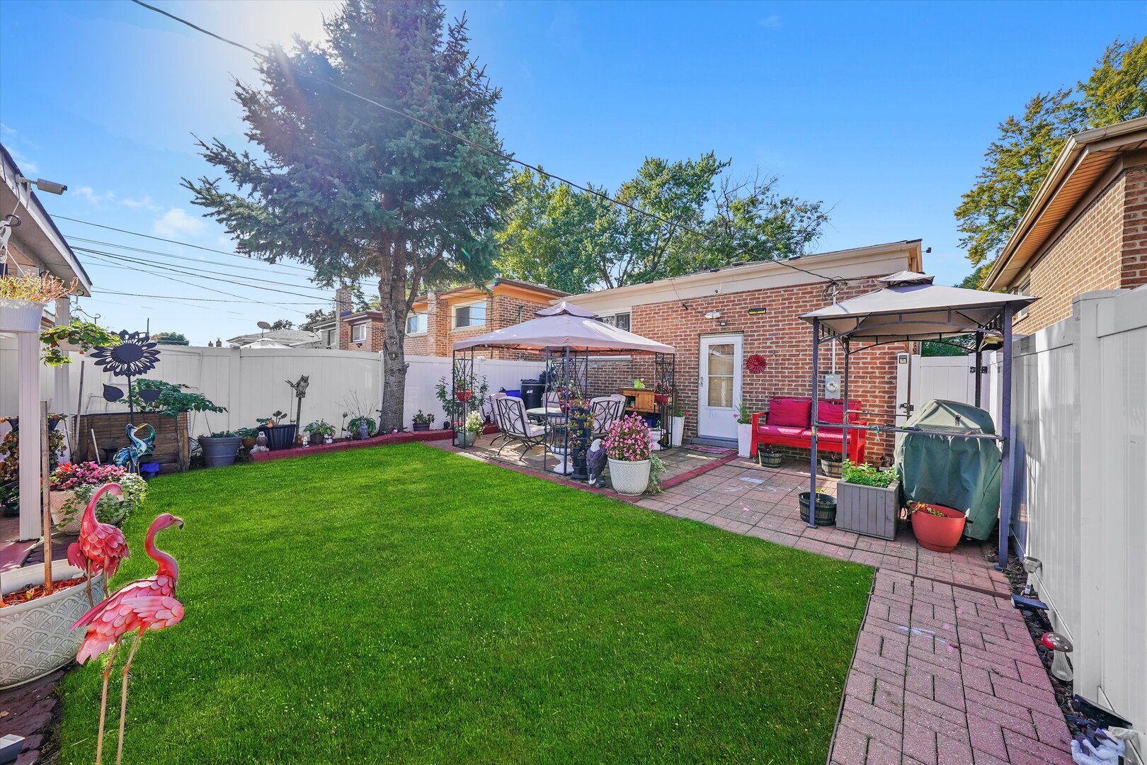 10447 S Green Bay Avenue, Chicago, IL 60617