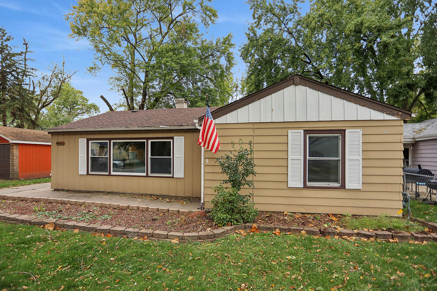 16846 Orchard Ridge Avenue, Hazel Crest, IL 60429