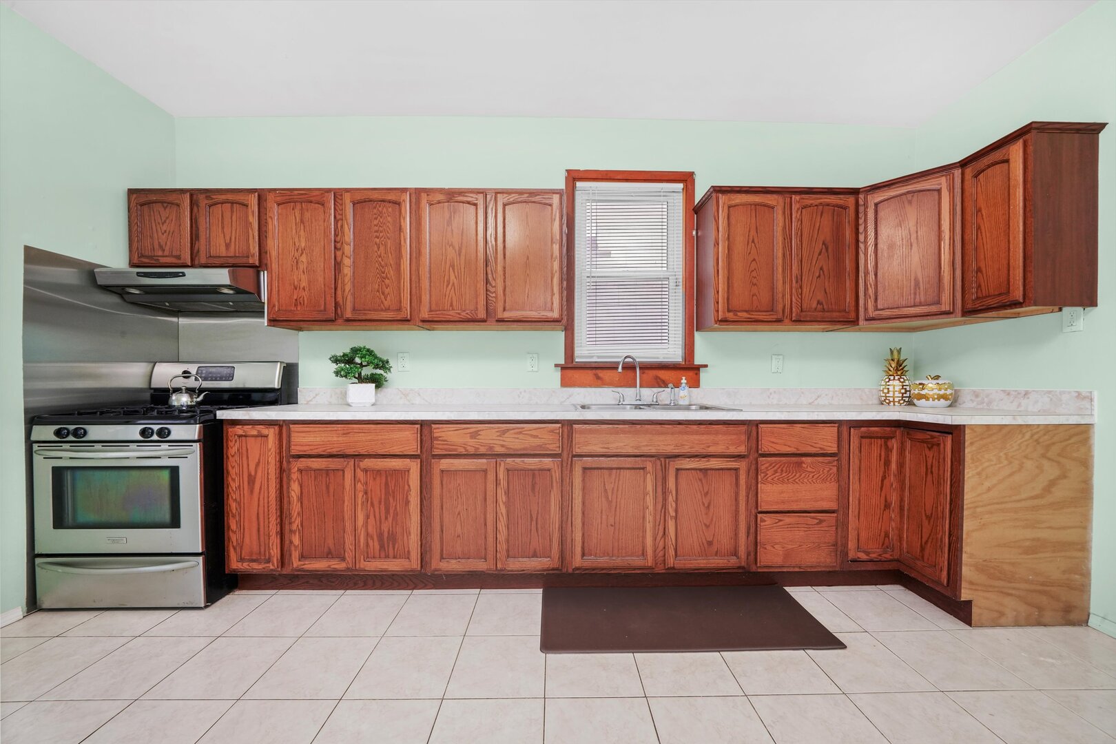 2059 Market Street, Blue Island, IL 60406