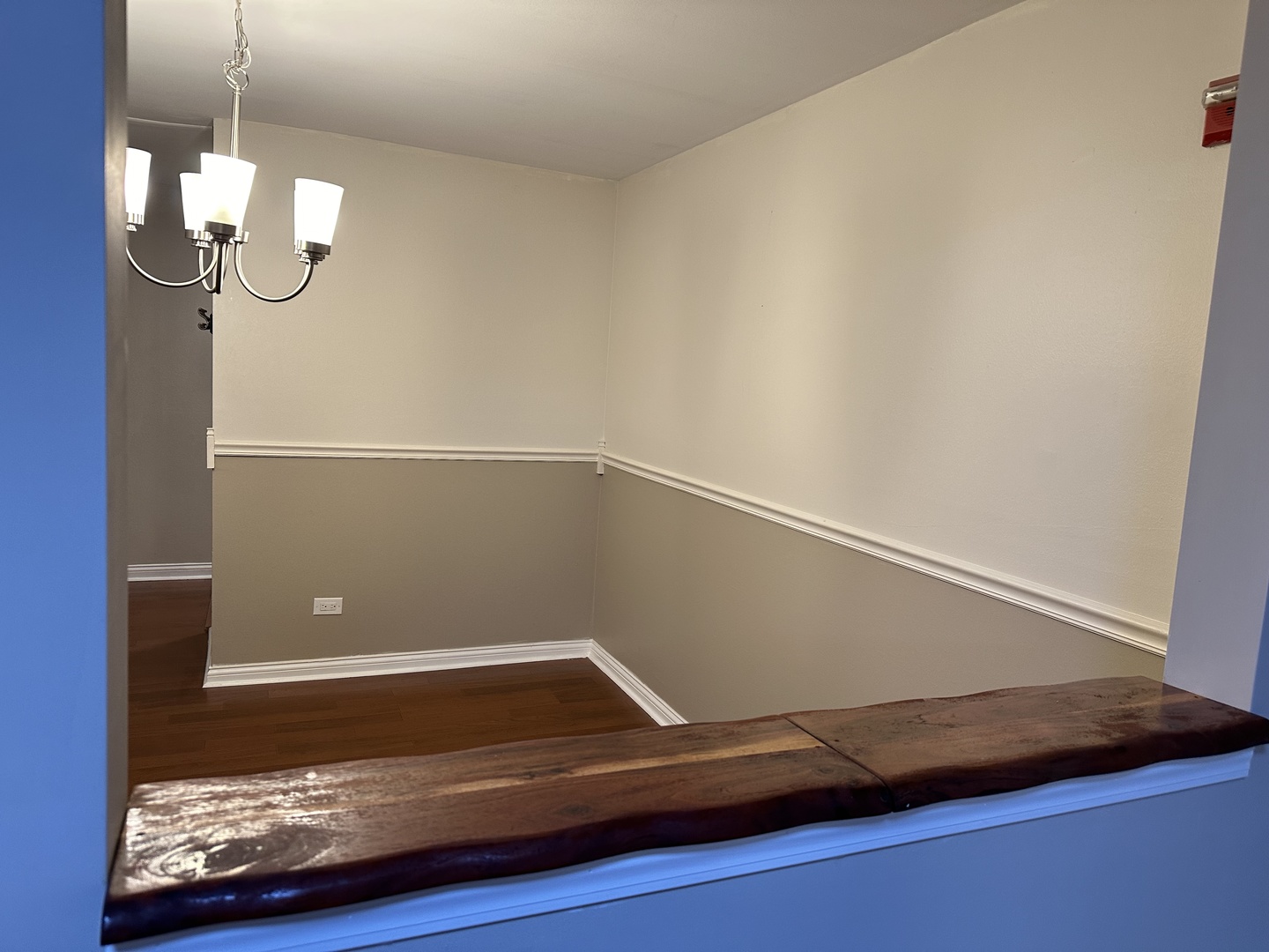 2327 Ogden Avenue #10, Downers Grove, IL 60515