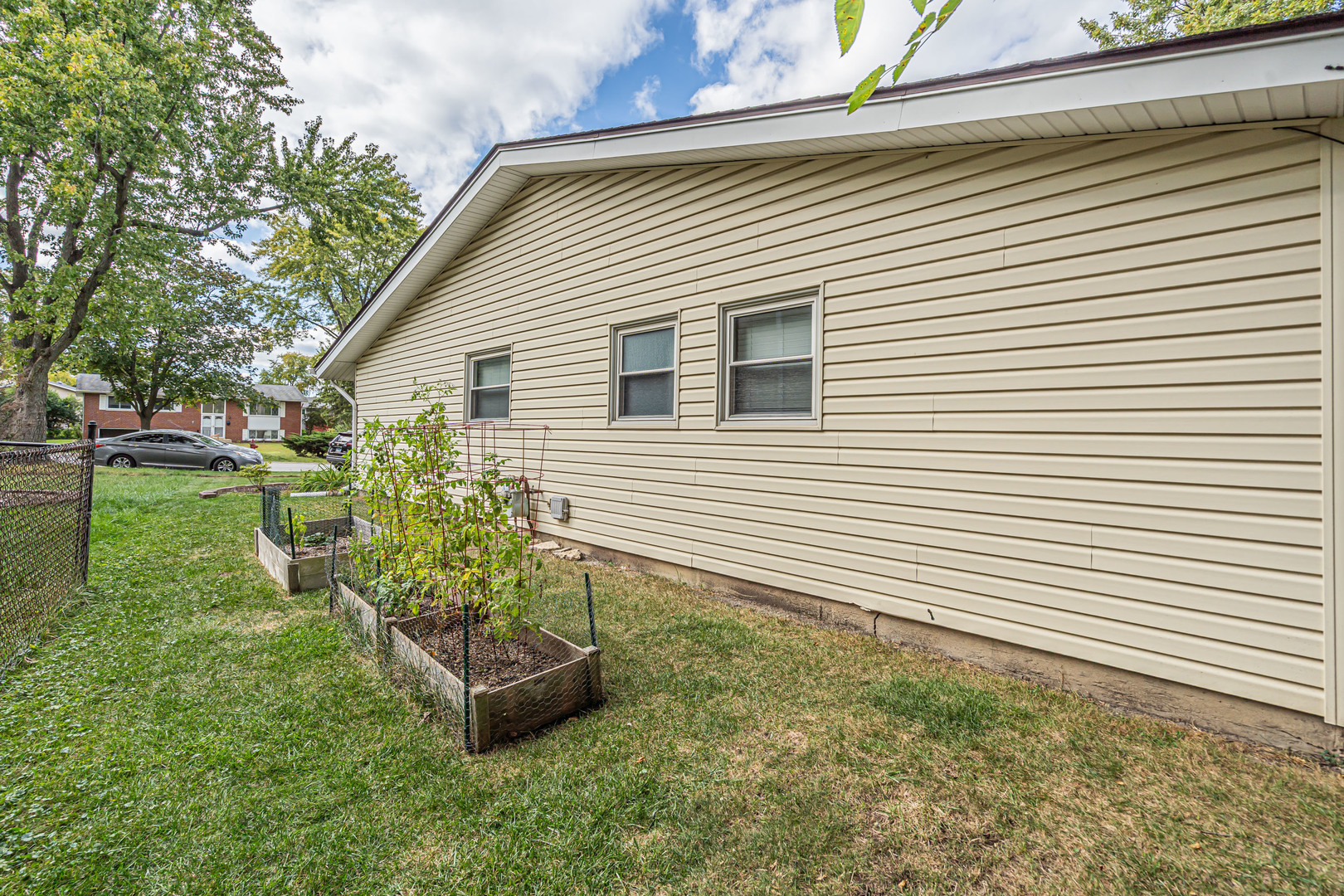 6703 Carpenter Court, Woodridge, IL 60517