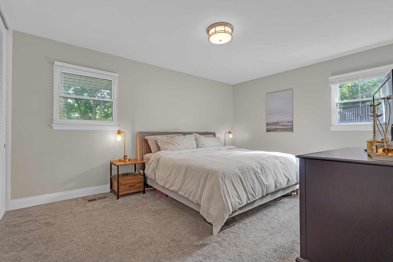 6703 Carpenter Court, Woodridge, IL 60517