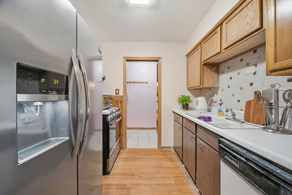 9721 S Cicero Avenue #3E, Oak Lawn, IL 60453