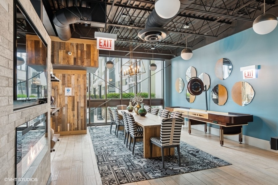 660 W Wayman Street #701, Chicago, IL 60661