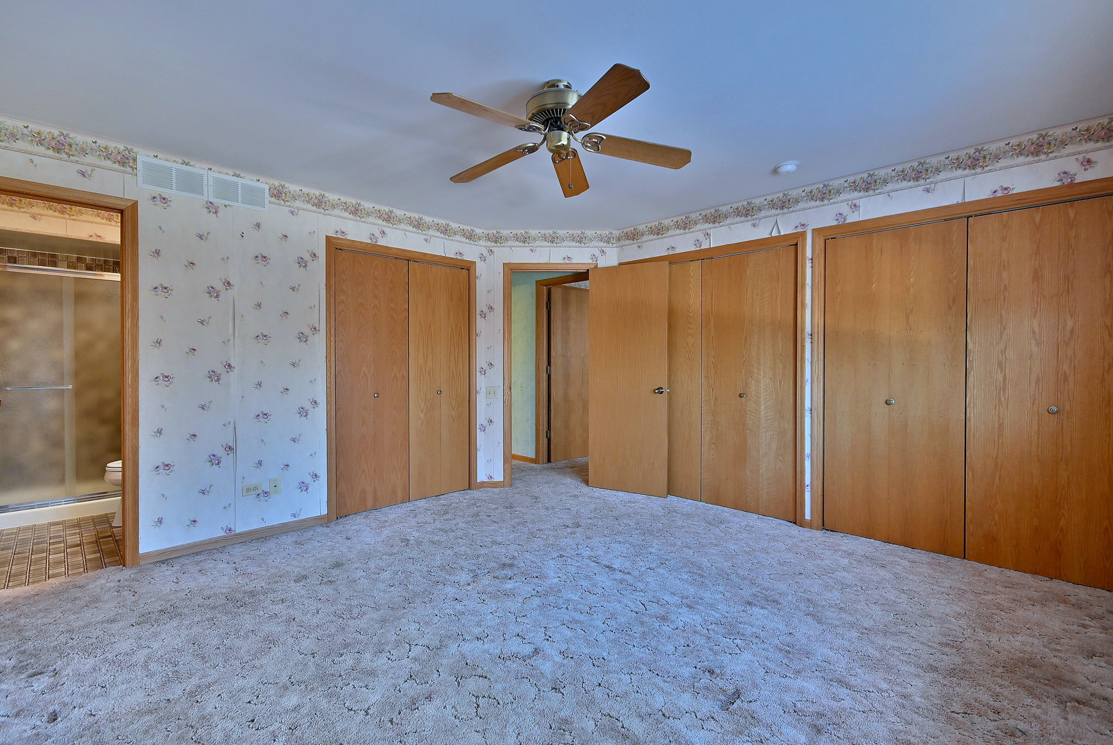 532 66th Street, Downers Grove, IL 60516