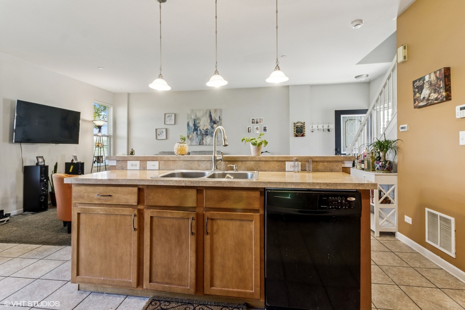 181 Willoughby Court #B, Yorkville, IL 60560