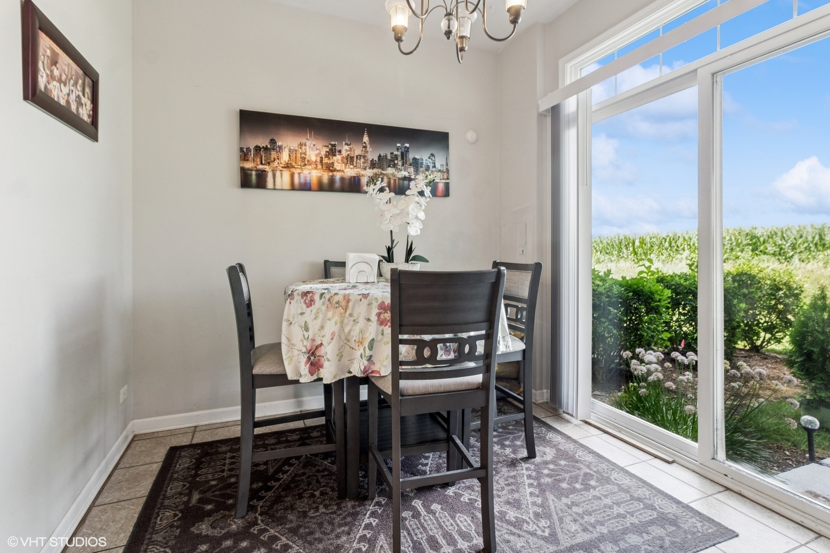 181 Willoughby Court #B, Yorkville, IL 60560