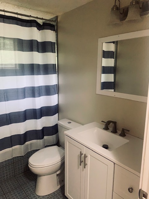 22904 Valley Drive, Richton Park, IL 60471