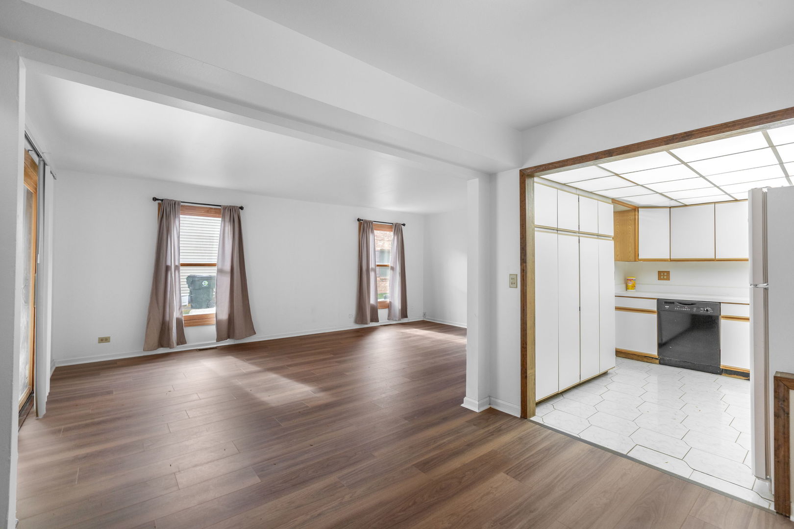 1712 Fayette Walk #D, Hoffman Estates, IL 60169