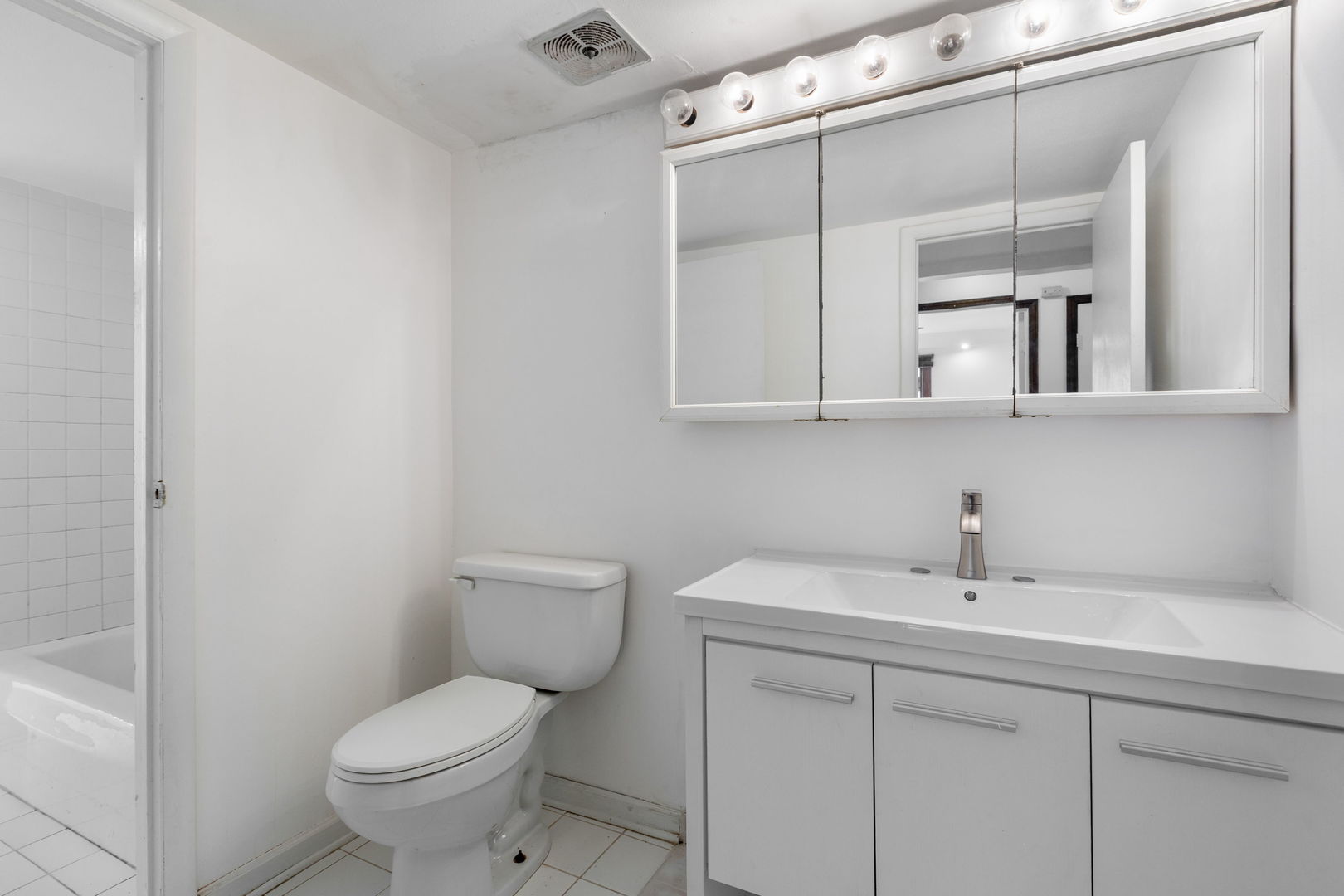 1712 Fayette Walk #D, Hoffman Estates, IL 60169