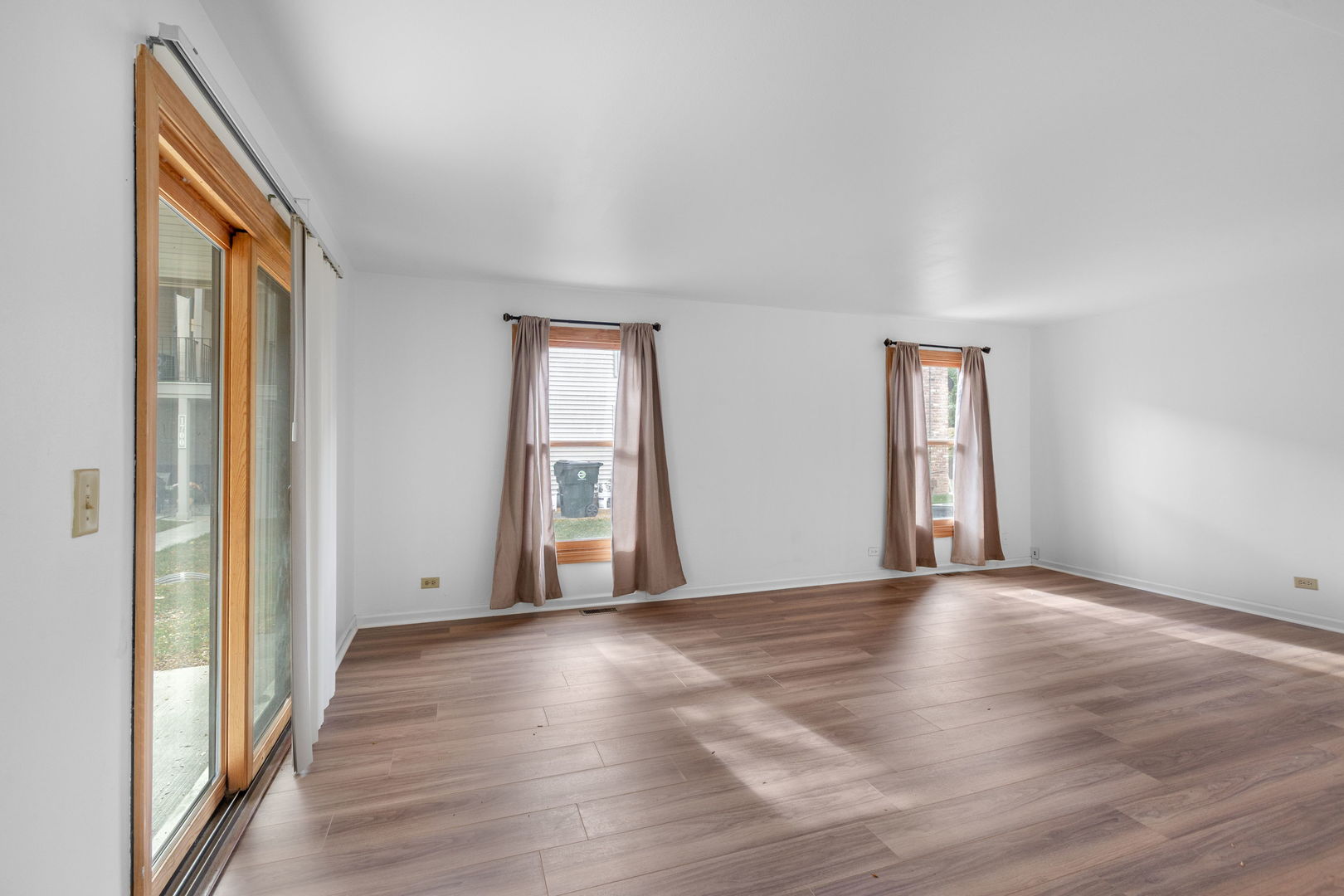 1712 Fayette Walk #D, Hoffman Estates, IL 60169