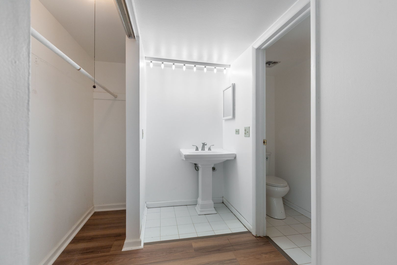 1712 Fayette Walk #D, Hoffman Estates, IL 60169