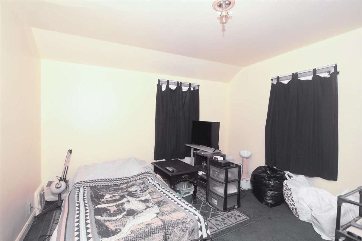 520 E Thacker Street, Des Plaines, IL 60016