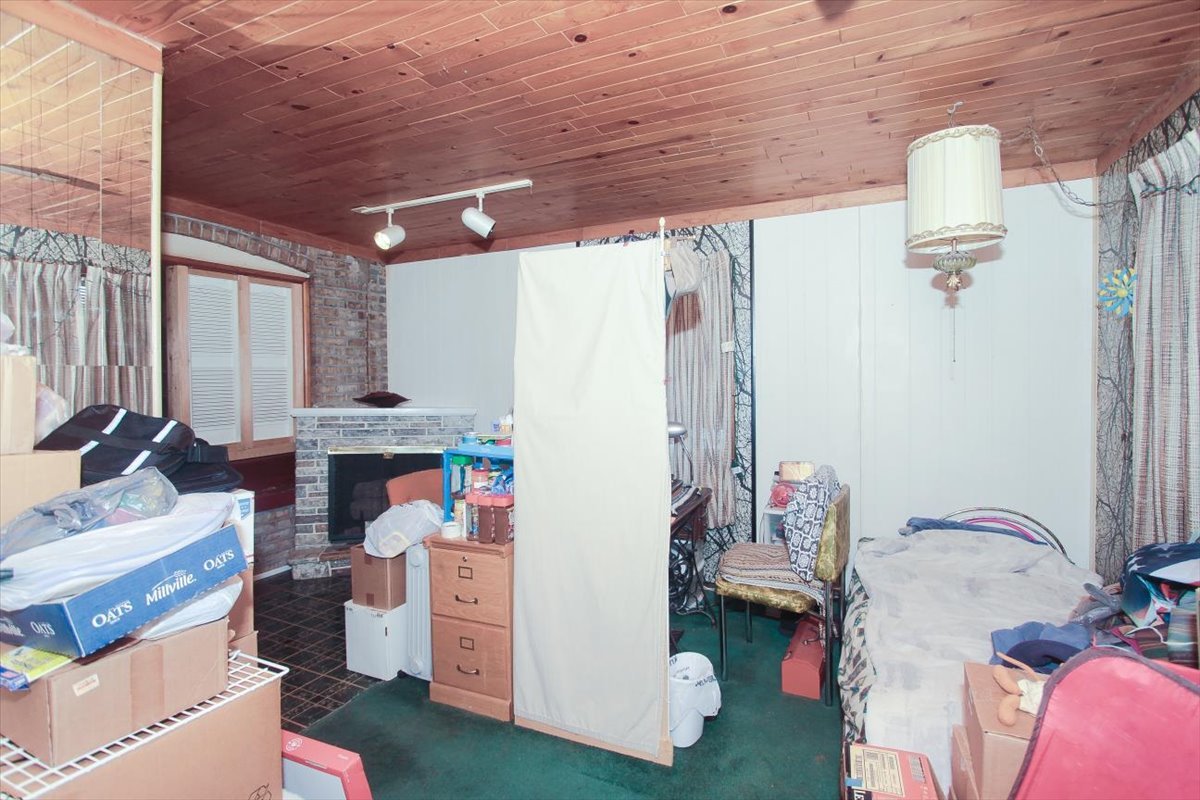 520 E Thacker Street, Des Plaines, IL 60016