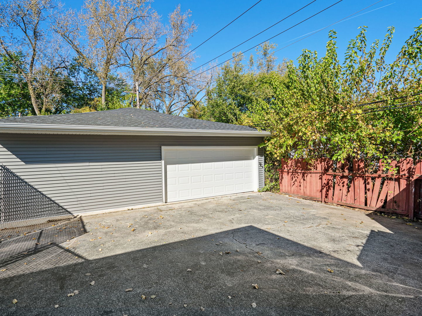 3824 Sunset Avenue, Markham, IL 60428