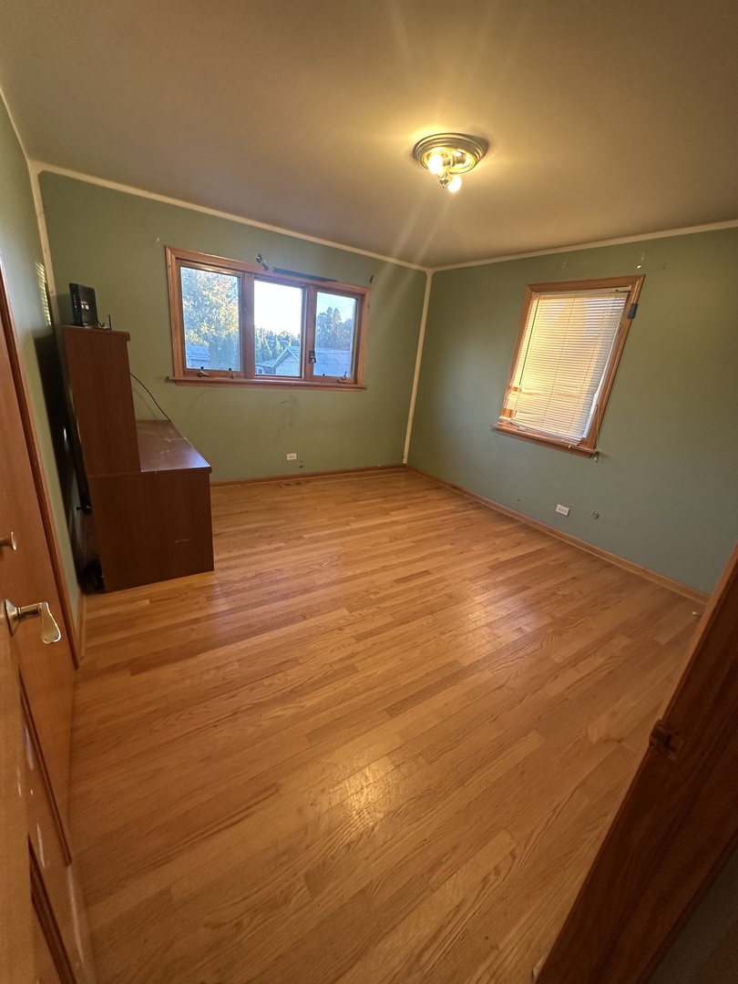 139 N Hemlock Avenue, Wood Dale, IL 60191