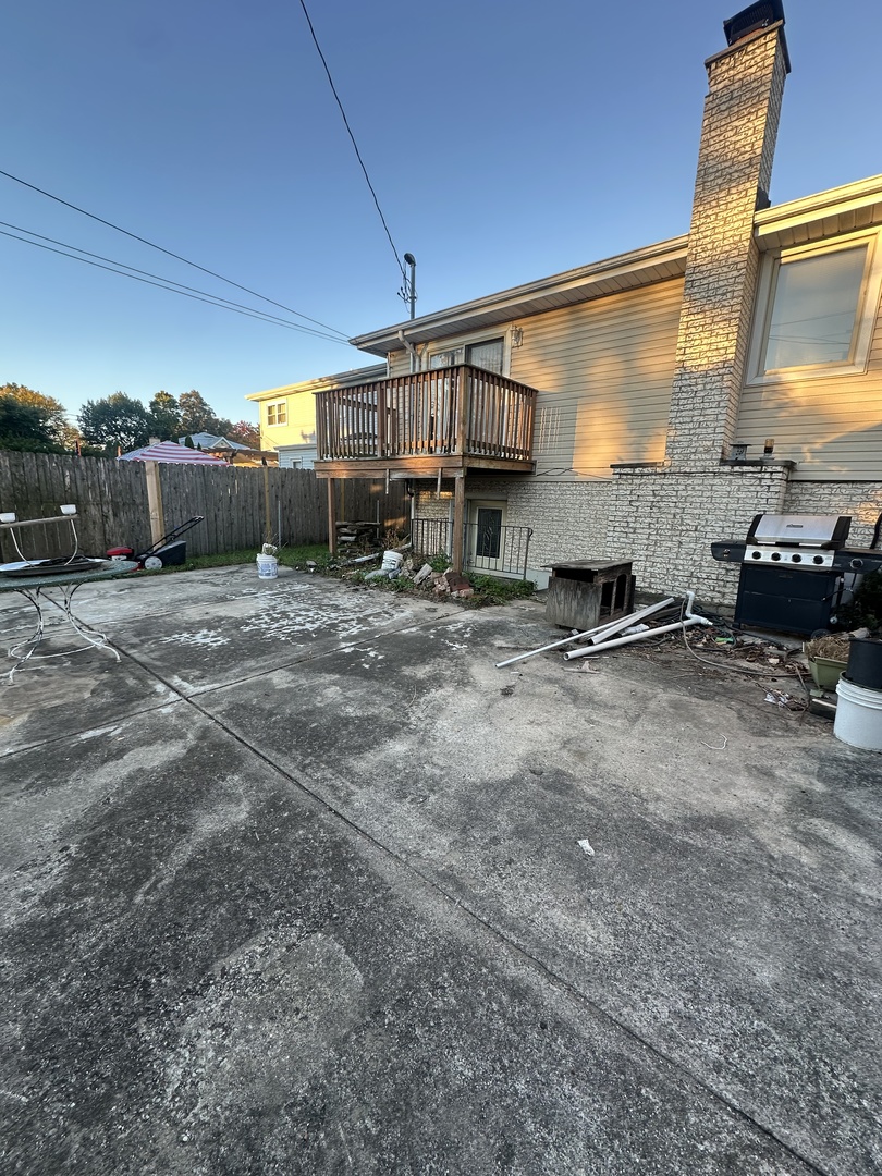 139 N Hemlock Avenue, Wood Dale, IL 60191