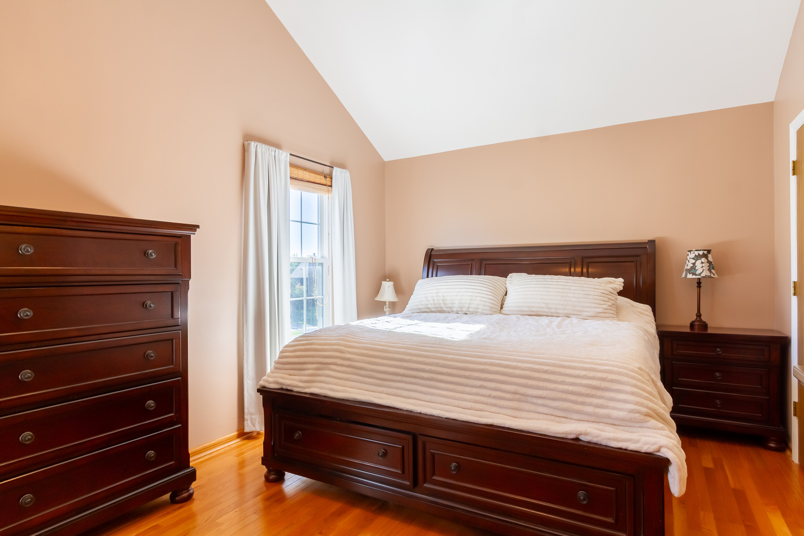 1734 Somerfield Lane, Crystal Lake, IL 60014