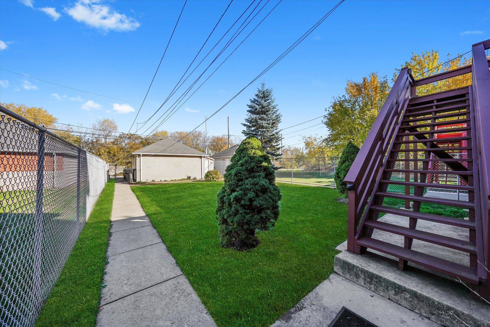 3769 S Lake Park Avenue, Chicago, IL 60653