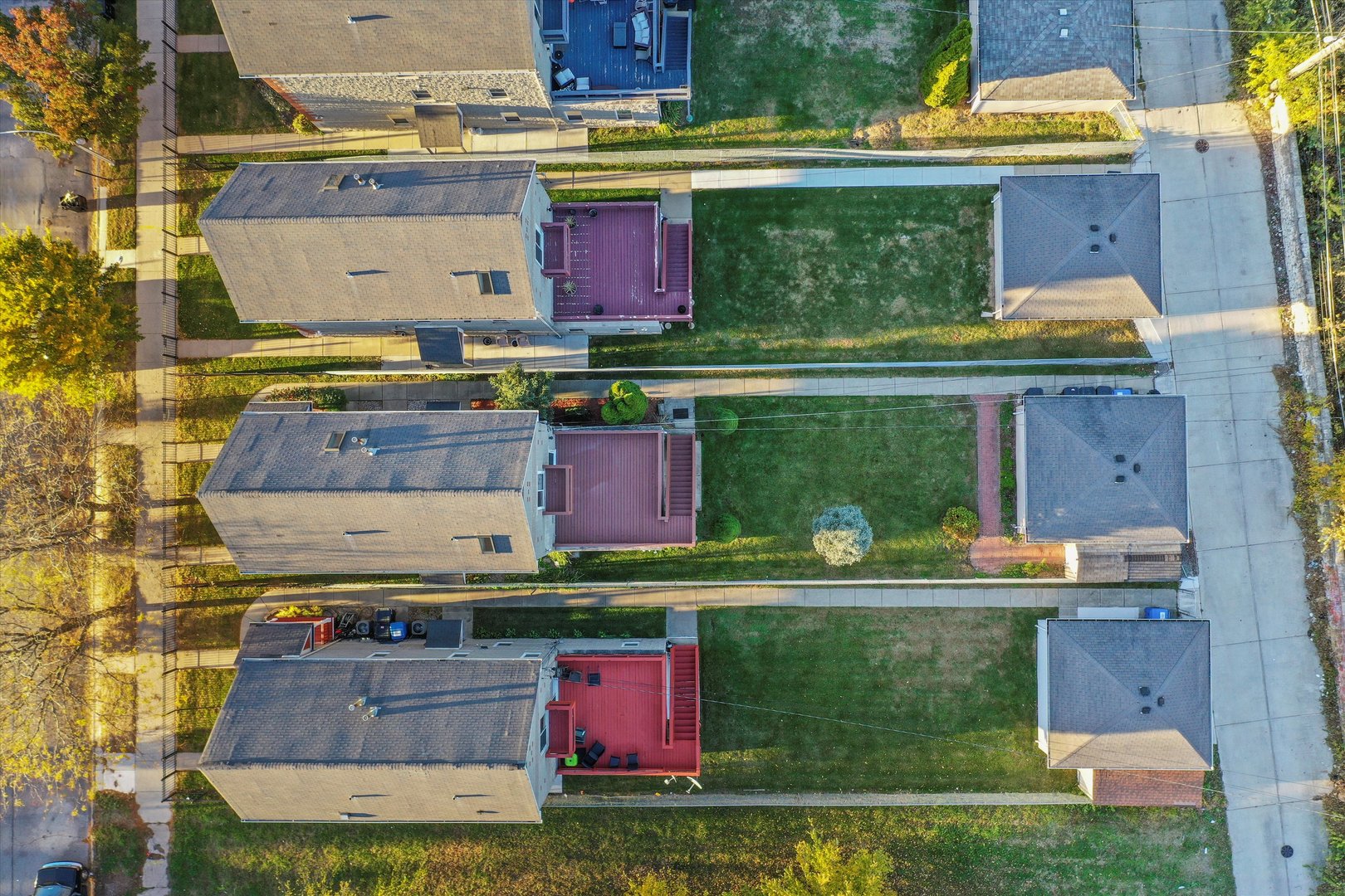 3769 S Lake Park Avenue, Chicago, IL 60653