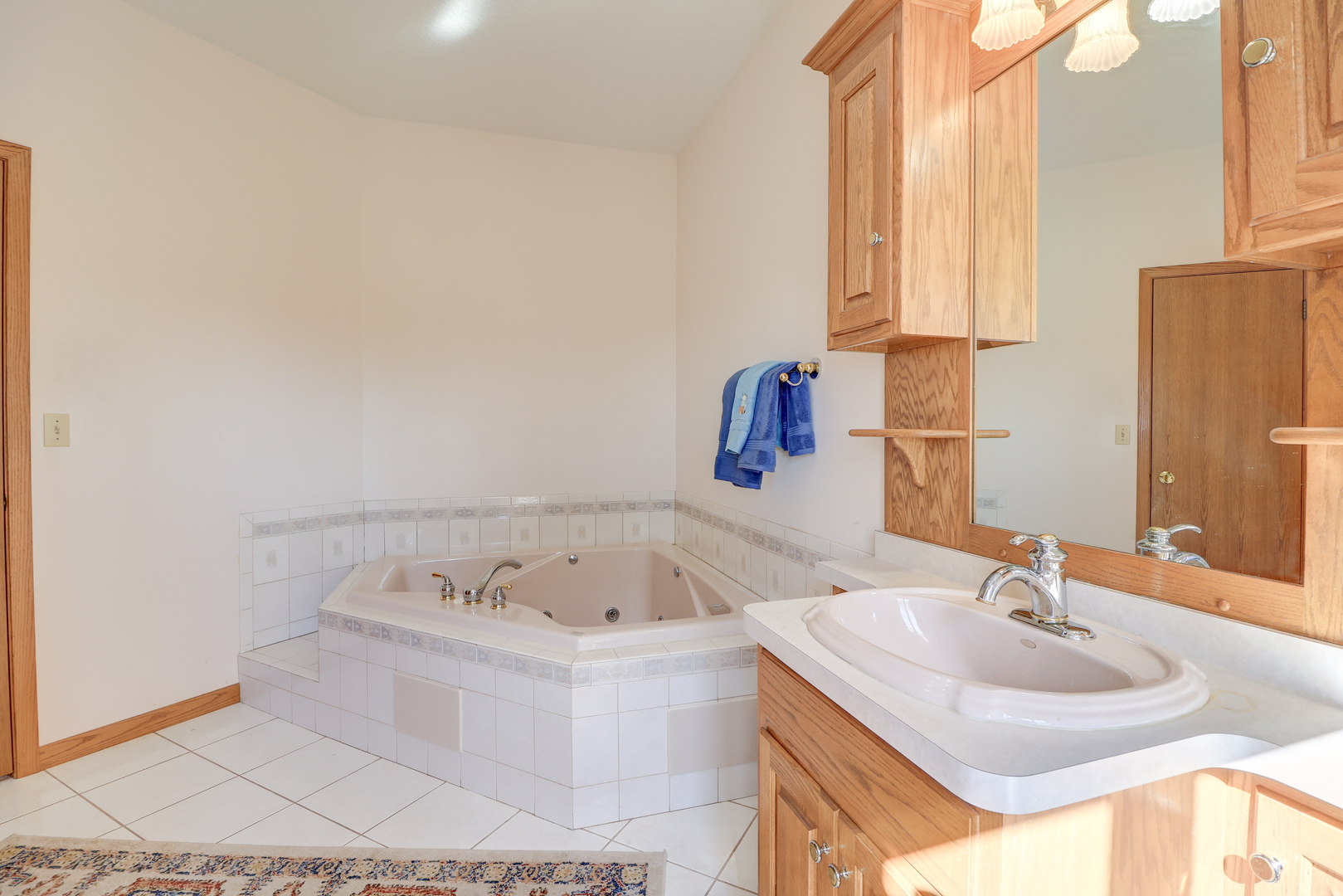 28953 Knob Hill Court, Rock Falls, IL 61071