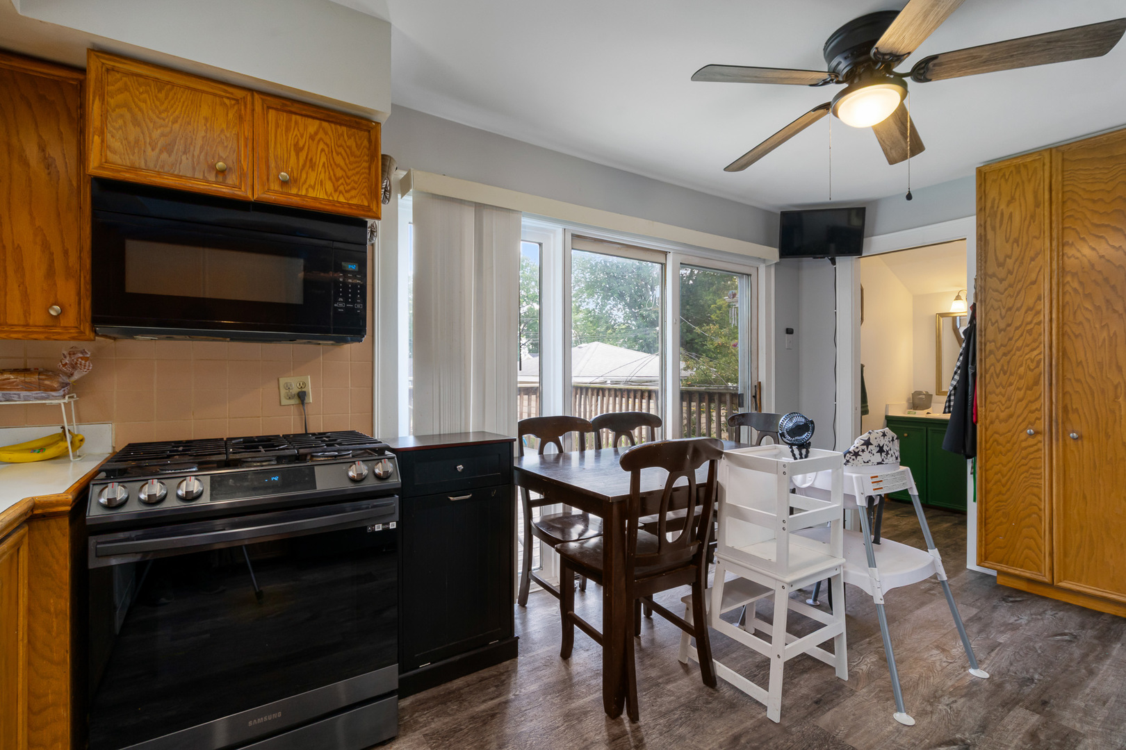 9807 Washington Avenue, Oak Lawn, IL 60453