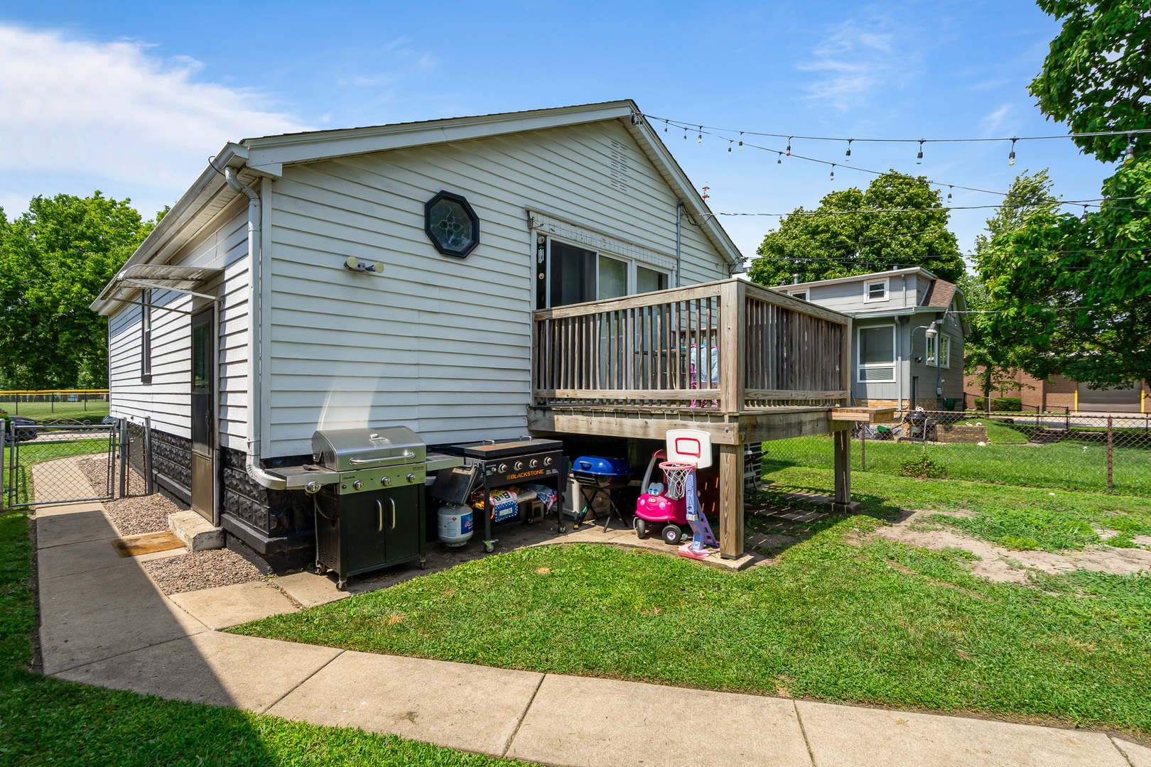 9807 Washington Avenue, Oak Lawn, IL 60453