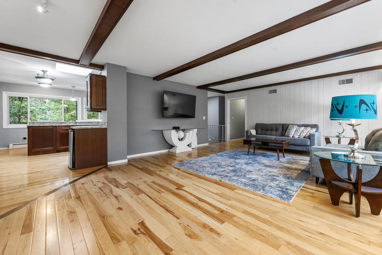 7N949 Stevens Road, St. Charles, IL 60175