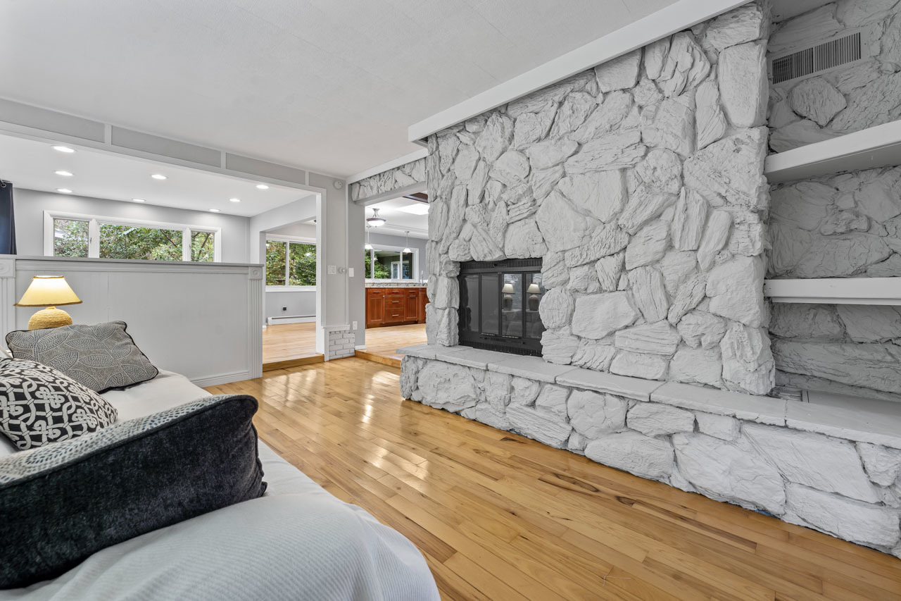 7N949 Stevens Road, St. Charles, IL 60175