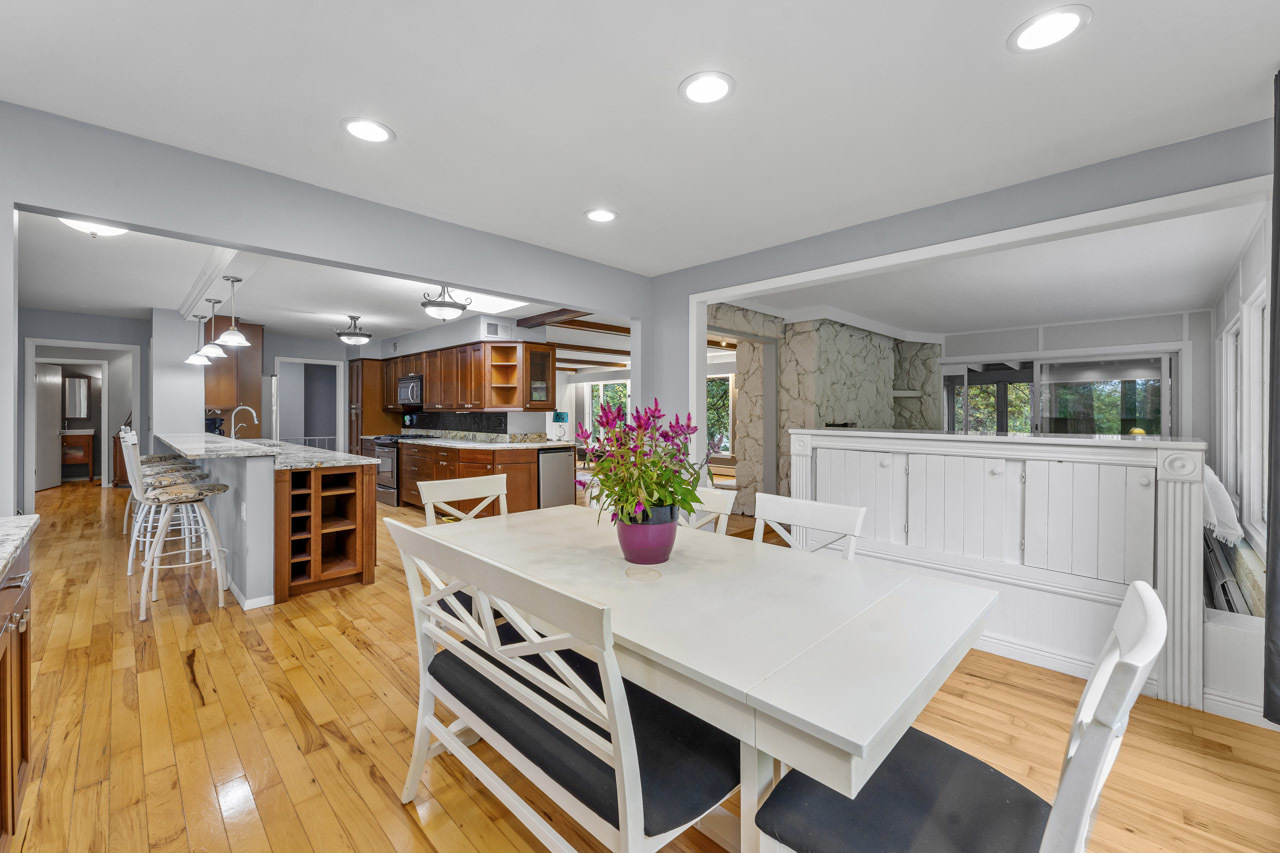 7N949 Stevens Road, St. Charles, IL 60175