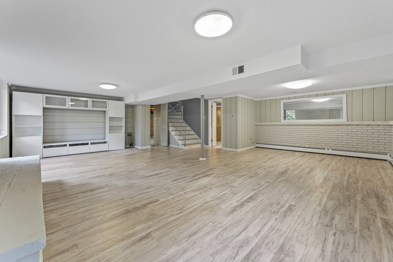 7N949 Stevens Road, St. Charles, IL 60175