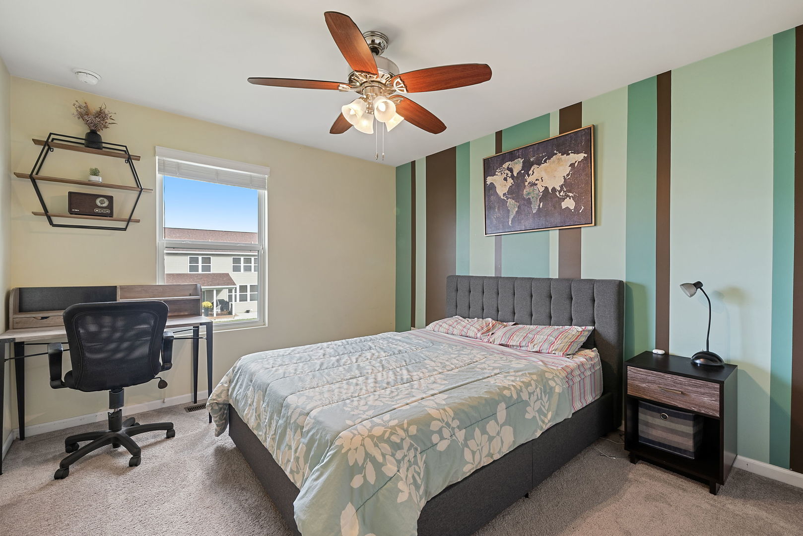 4319 Silver Bell Court, Naperville, IL 60564